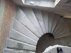 Бетонная лестница в Борисполе